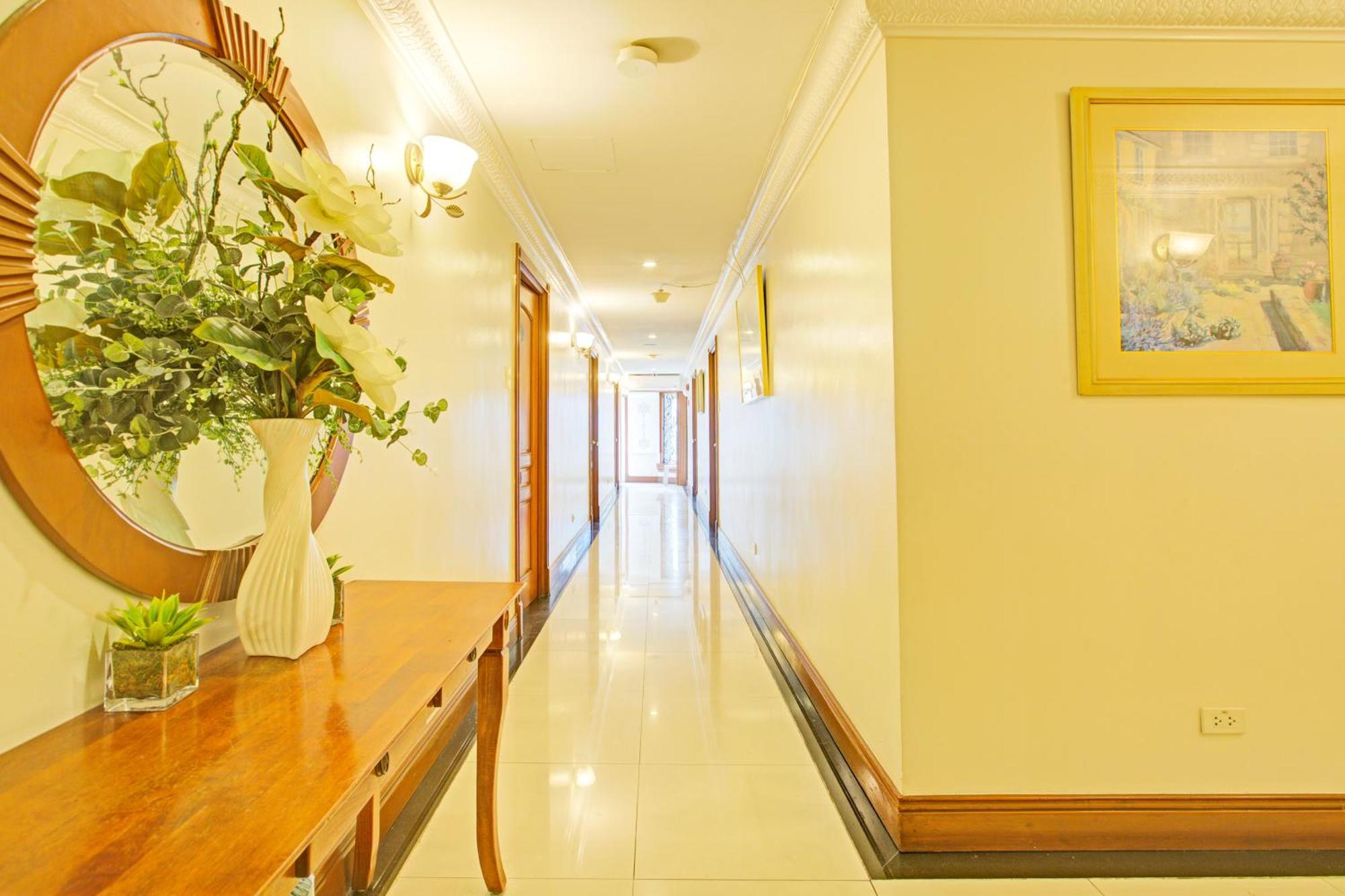Townhouse Oak Makati Manila Near Pnr Pasay Evangelista Formerly Vip Suites Makati City Eksteriør bilde