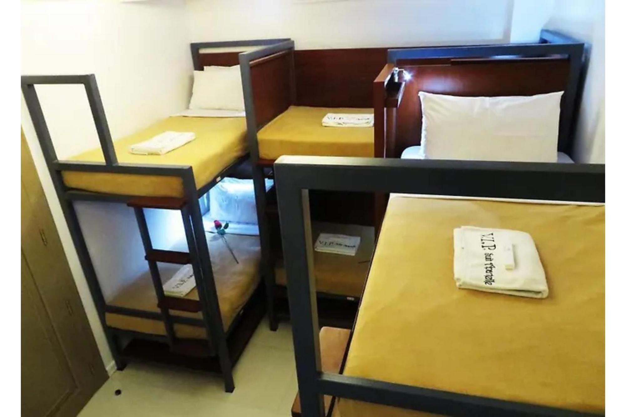 Townhouse Oak Vip Suites, Near Pnr Pasay Evangelista, Makati Manila Makati City Eksteriør bilde