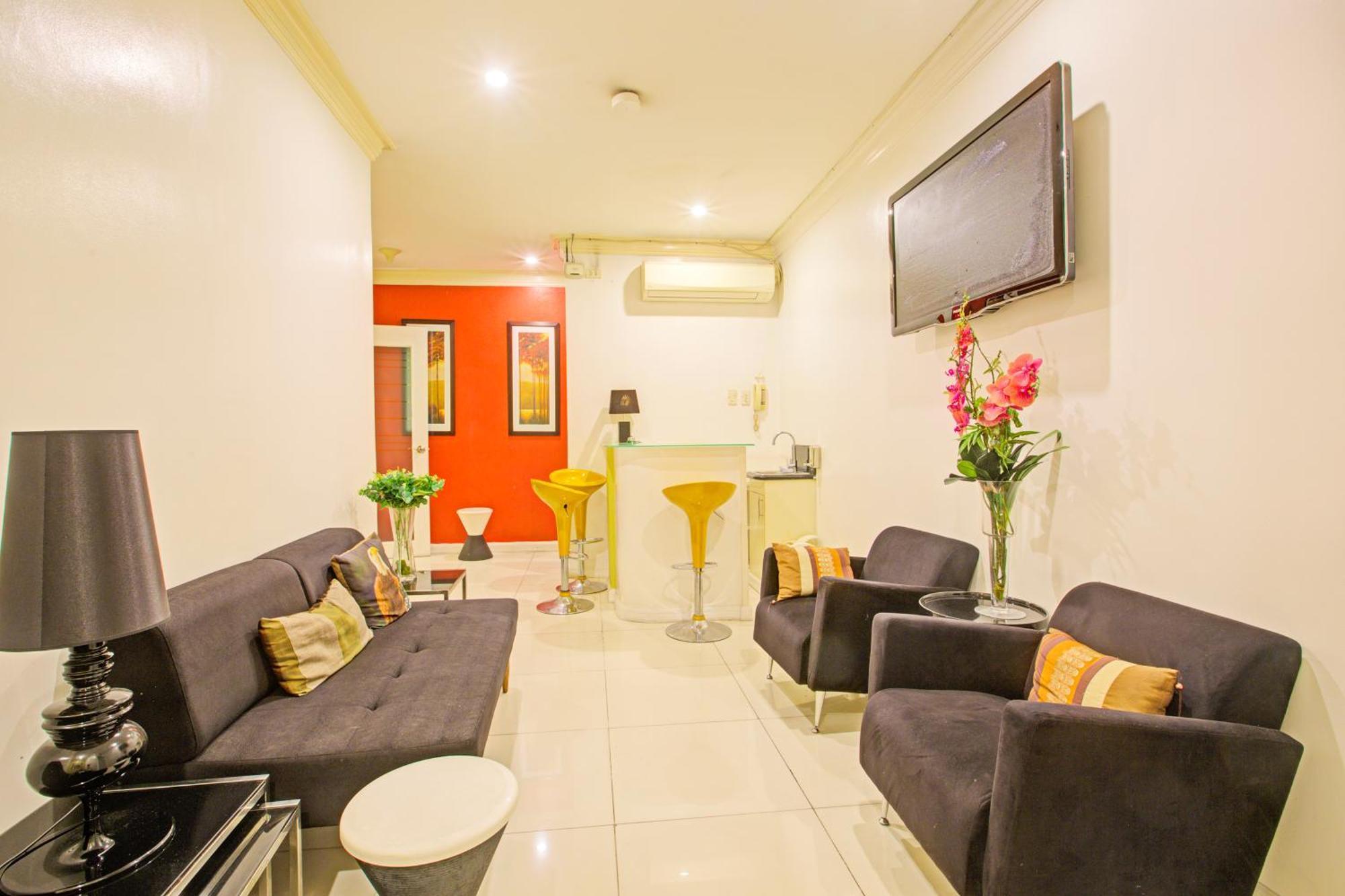 Townhouse Oak Vip Suites, Near Pnr Pasay Evangelista, Makati Manila Makati City Eksteriør bilde
