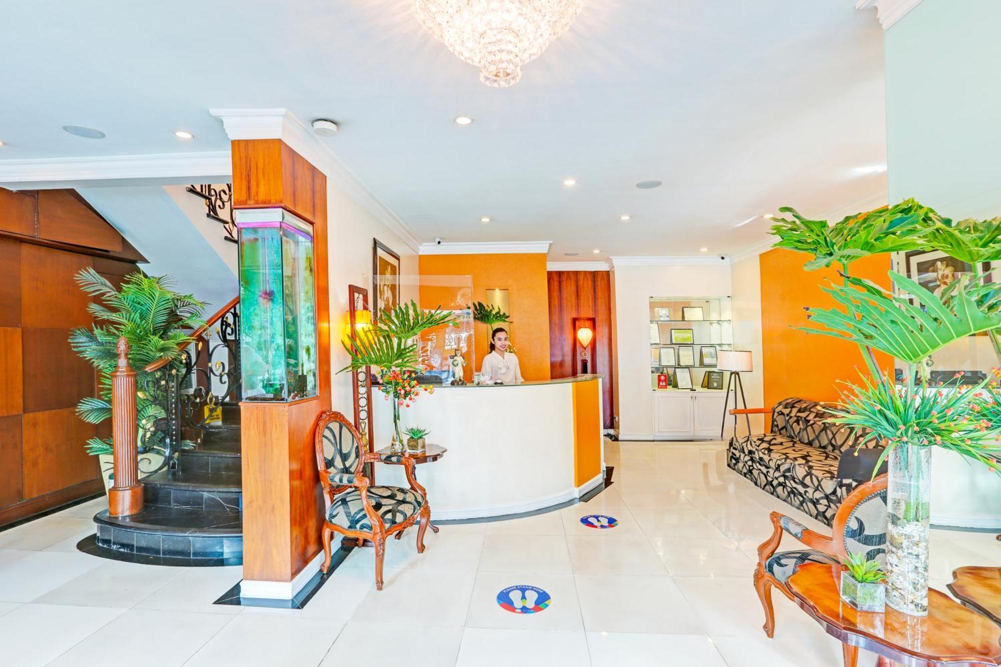 Townhouse Oak Vip Suites, Near Pnr Pasay Evangelista, Makati Manila Makati City Eksteriør bilde