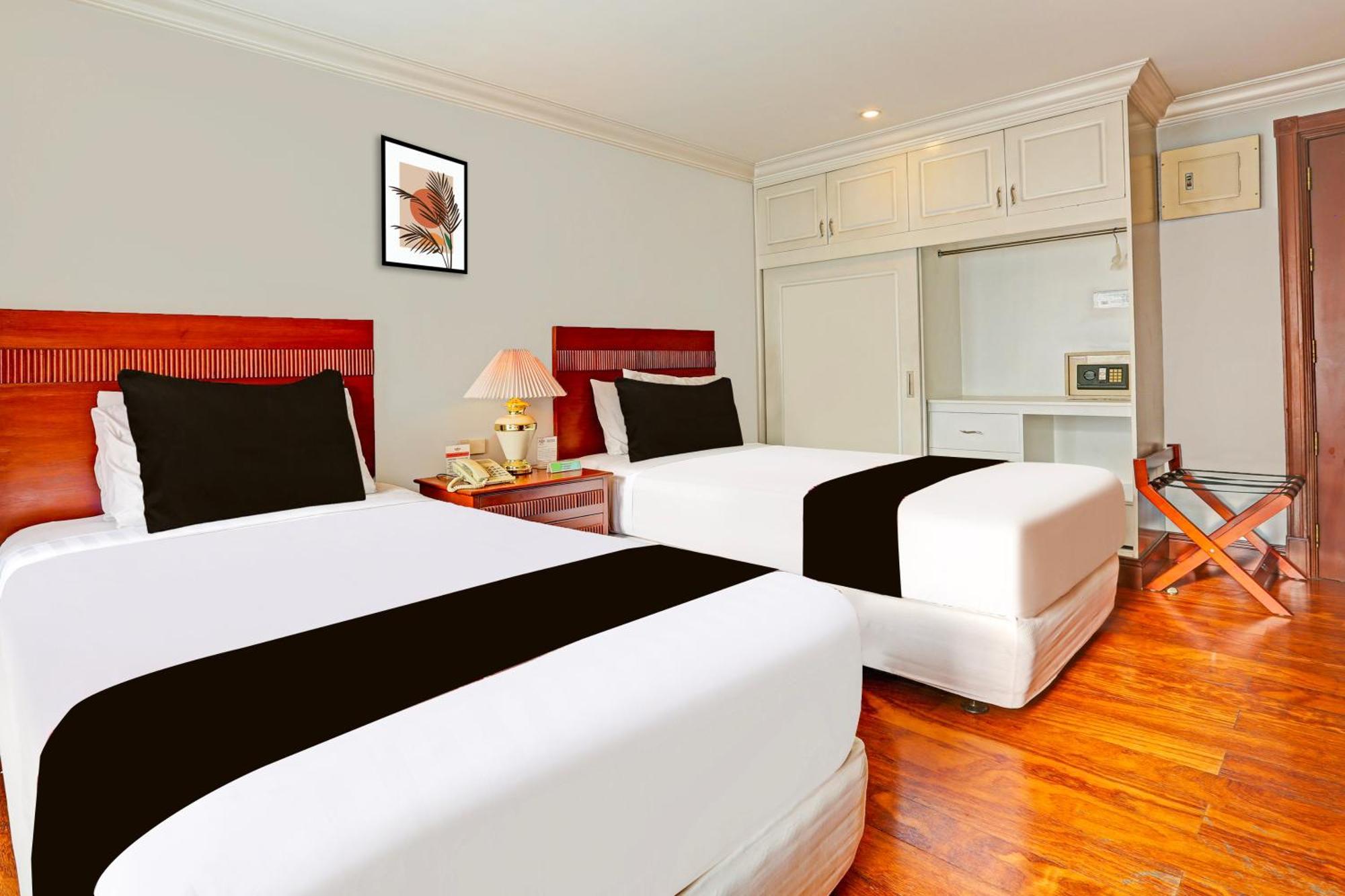 Townhouse Oak Vip Suites, Near Pnr Pasay Evangelista, Makati Manila Makati City Eksteriør bilde
